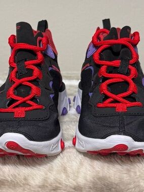 Nike Women's React Element 55 sneakers